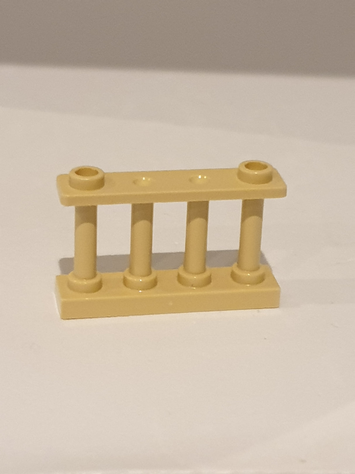 1x4x2 Zaun/Gitter mit 2 Noppen beige tan