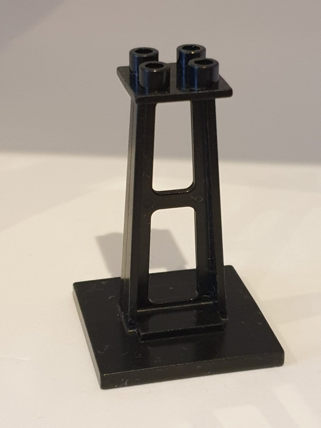 4x4x5 Stütze Support schwarz black
