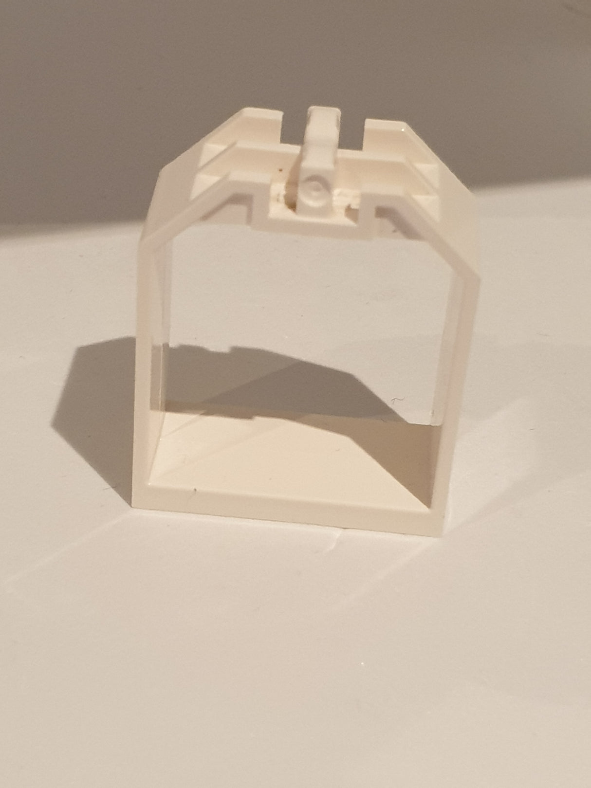 2x4x4 Container, Fensterrahmen Box Open Ended mit 1 Finger auf jeder Seite weiß white