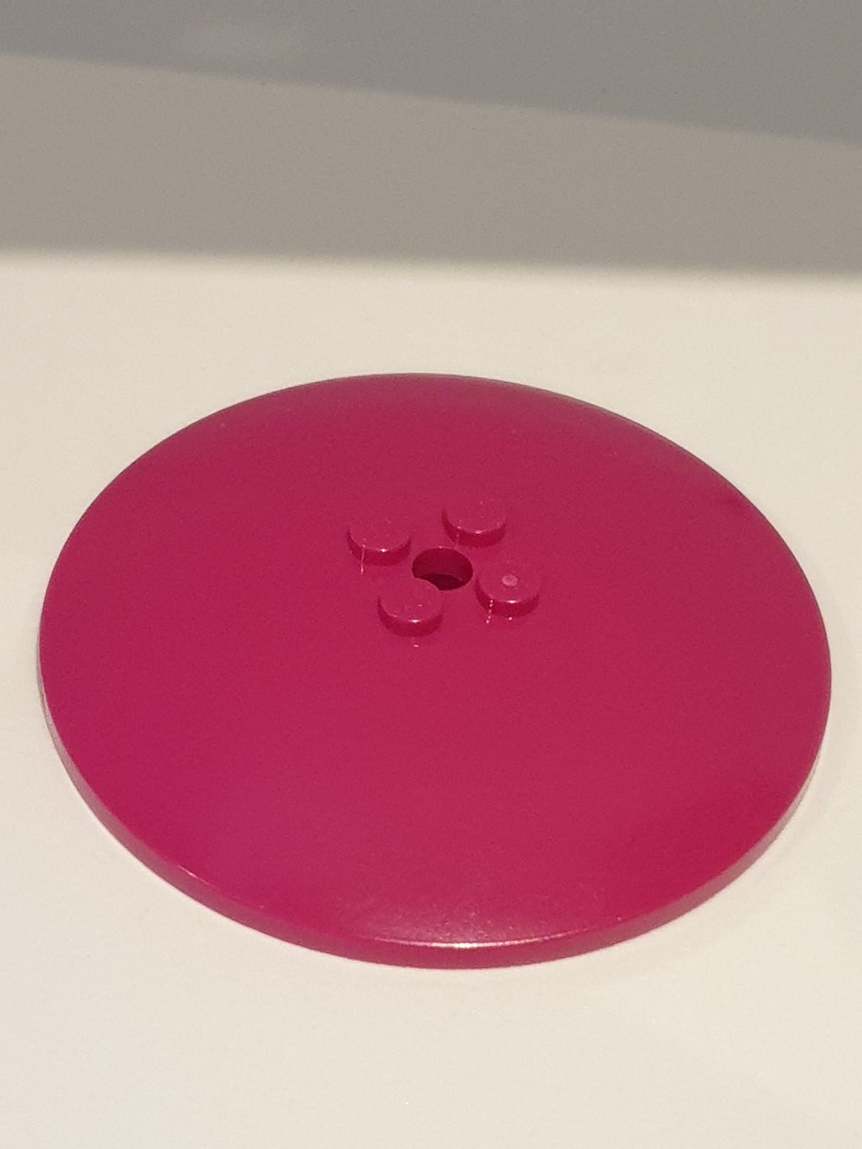 8x8 Parabol-Antenne Satschüssel Ø64 solide Noppen magenta