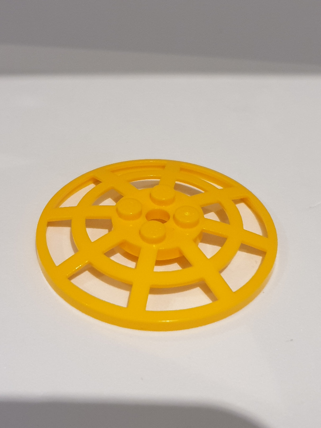 6x6 Parabol-Antenne Ø48 Typ 2 mit 90° Position hellorange bright light orange