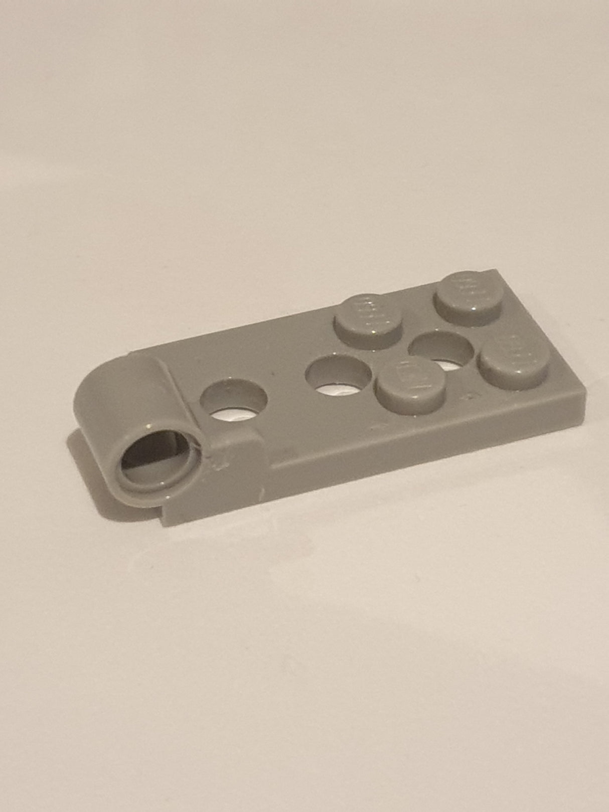 2x4 Scharnierplatte mit 3 Pinlöchern unten neuhellgrau