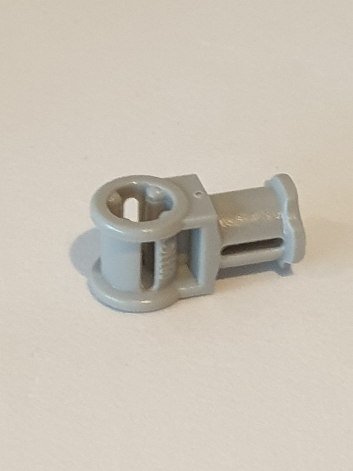 Technik Verbinder Achse mit Achsenloch neuhellgrau