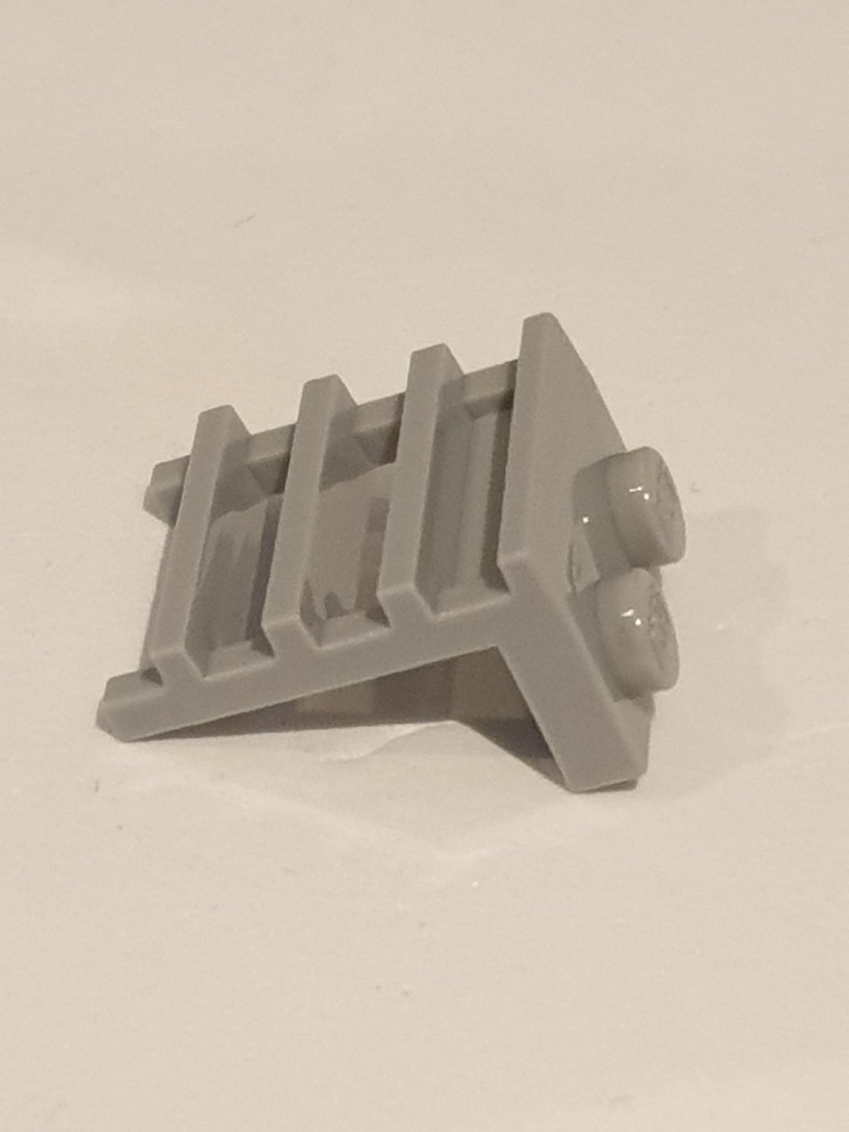1x2x2 Leiter neuhellgrau