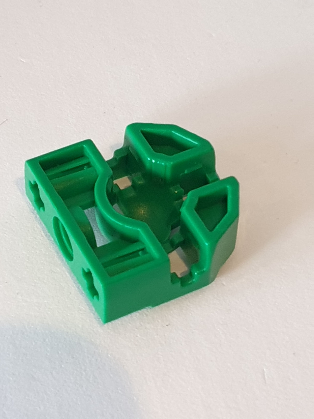 3x3 Technik Pinverbinder mit Kugelhalterung grün