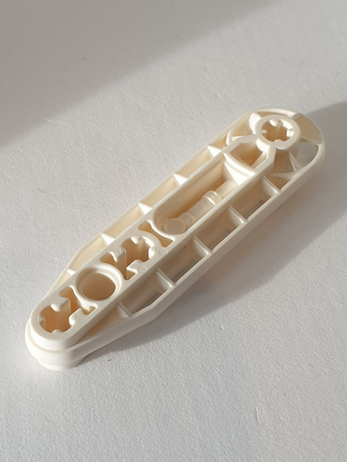 1x7 Technik Liftarm mit Flügel weiß white