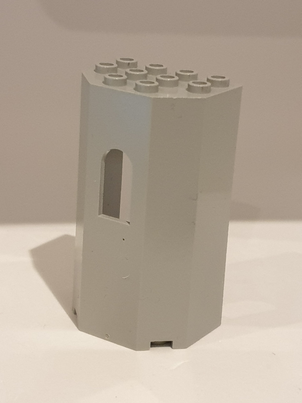 4x3x6 Burg / Turm Mauerteil mit Fenster neuhellgrau