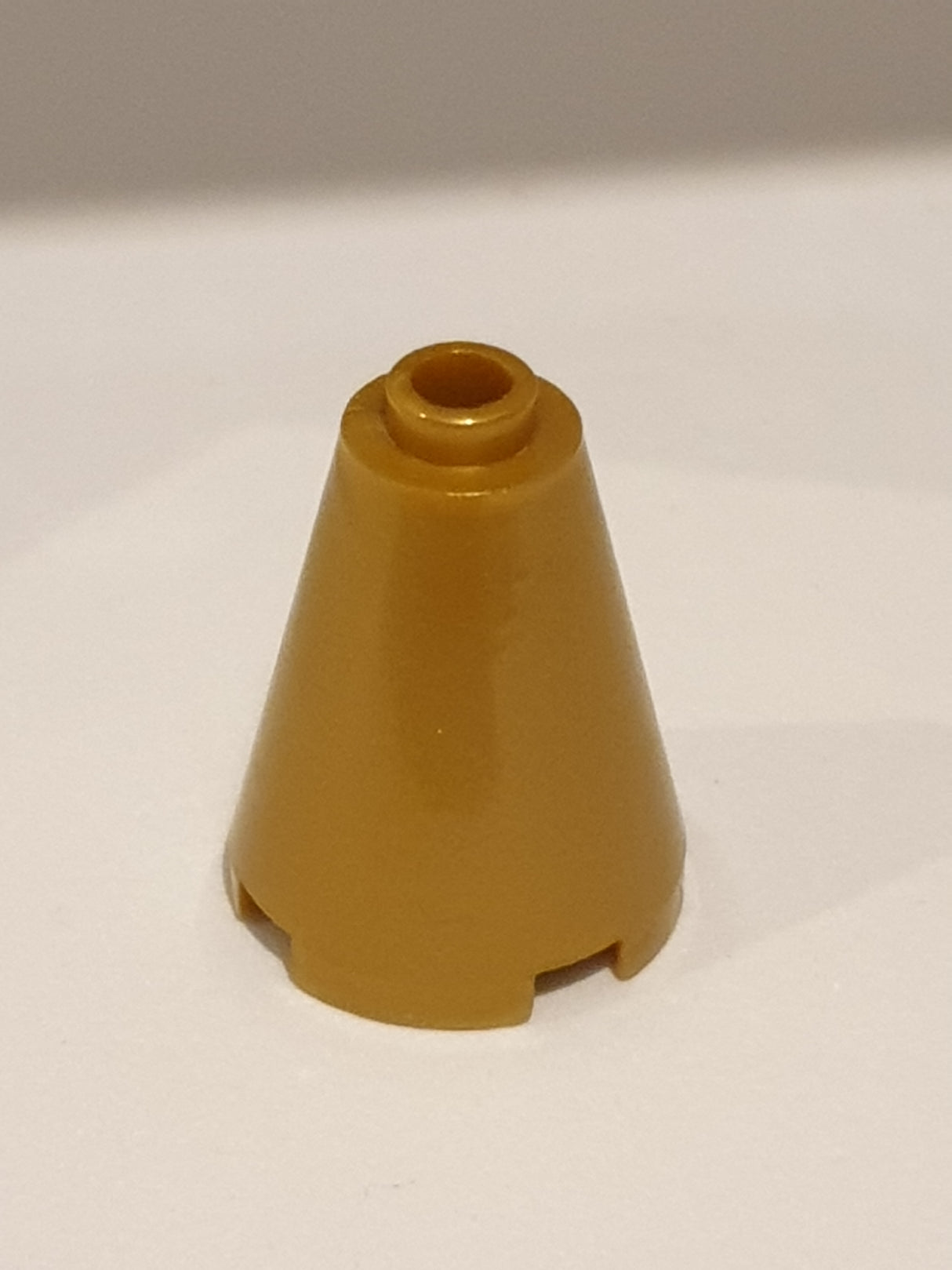 2x2x2 Runder Kegel offene Noppe pearlgold pearl gold