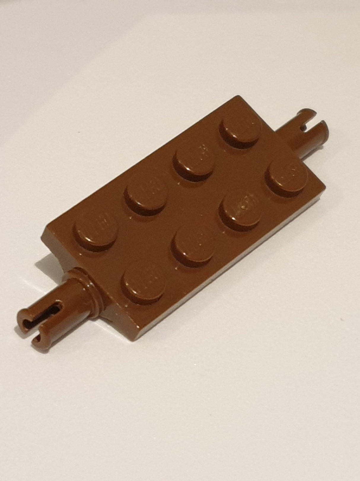 2x4 Achsplatte mit 2 Pins altbraun