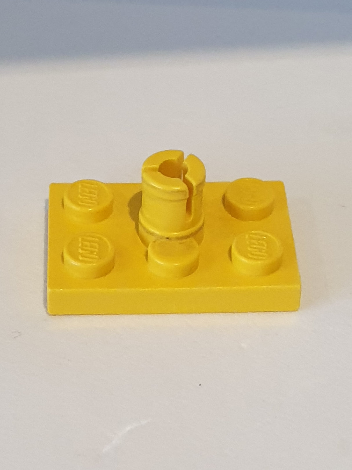 2x3 modifizierte Platte mit Pin oben Helikopter Rotor Halter gelb