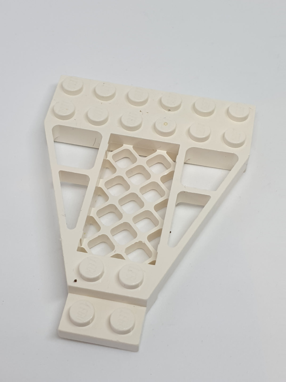 8x6x2/3 Keilplatte mit Rost weiß white