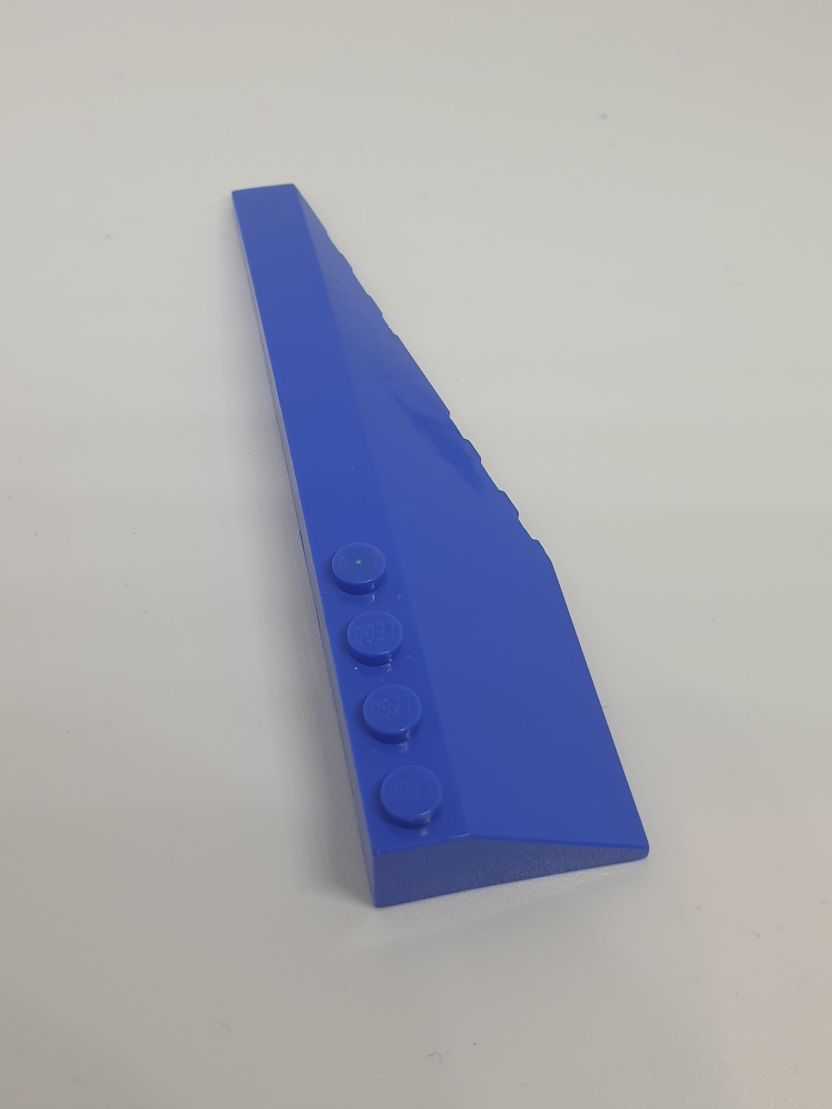 3x12 Keilstein rechts lilablau blue violet