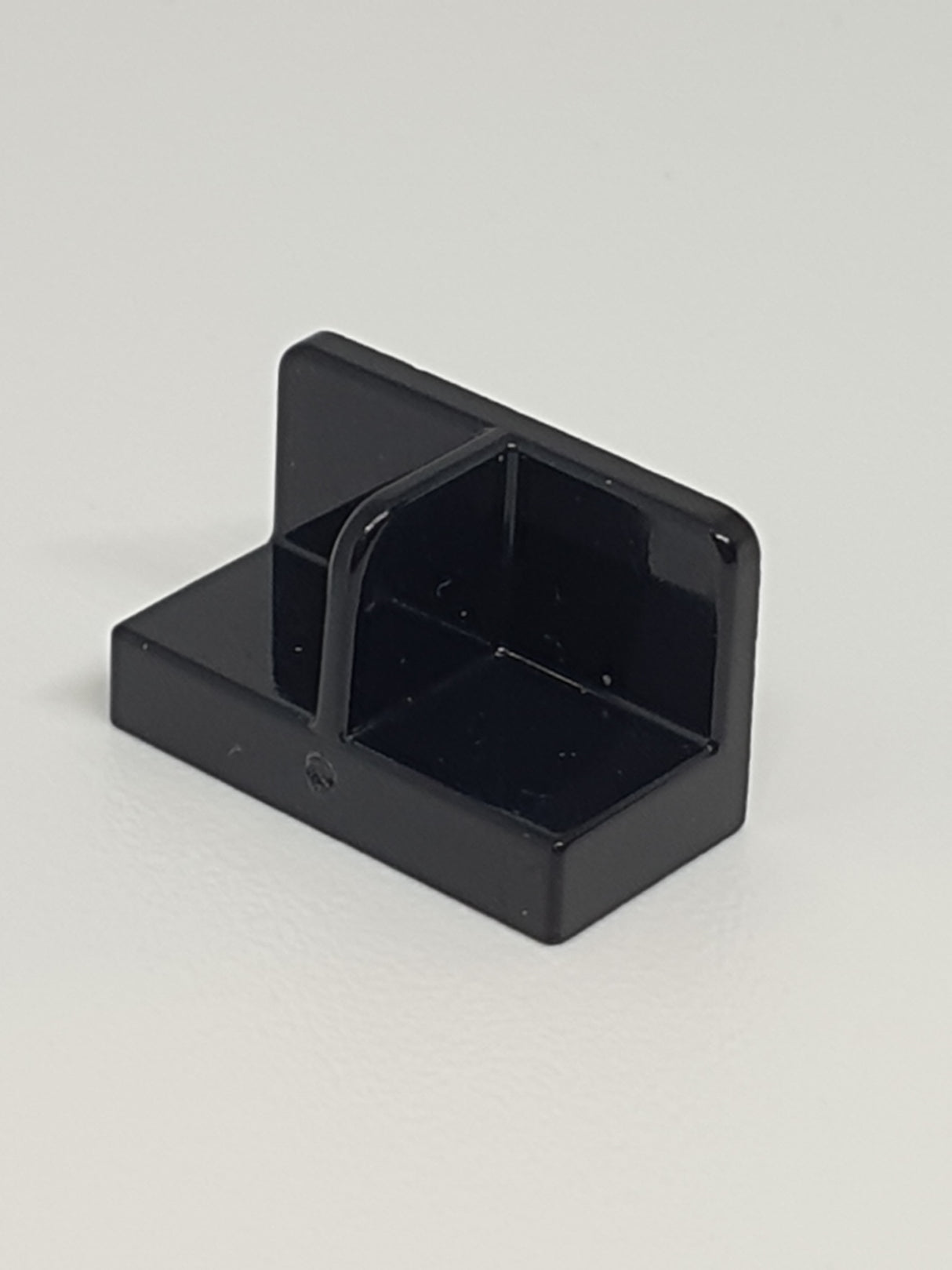 1x2x1 Paneel mit mittiger Wand schwarz black