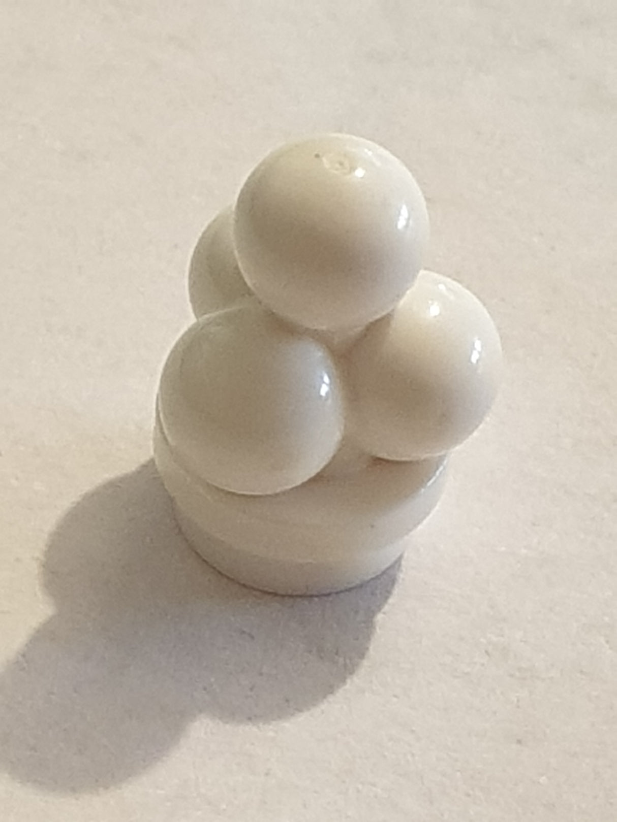 Eiskugeln Eiscrem 3 Kugeln weiß white