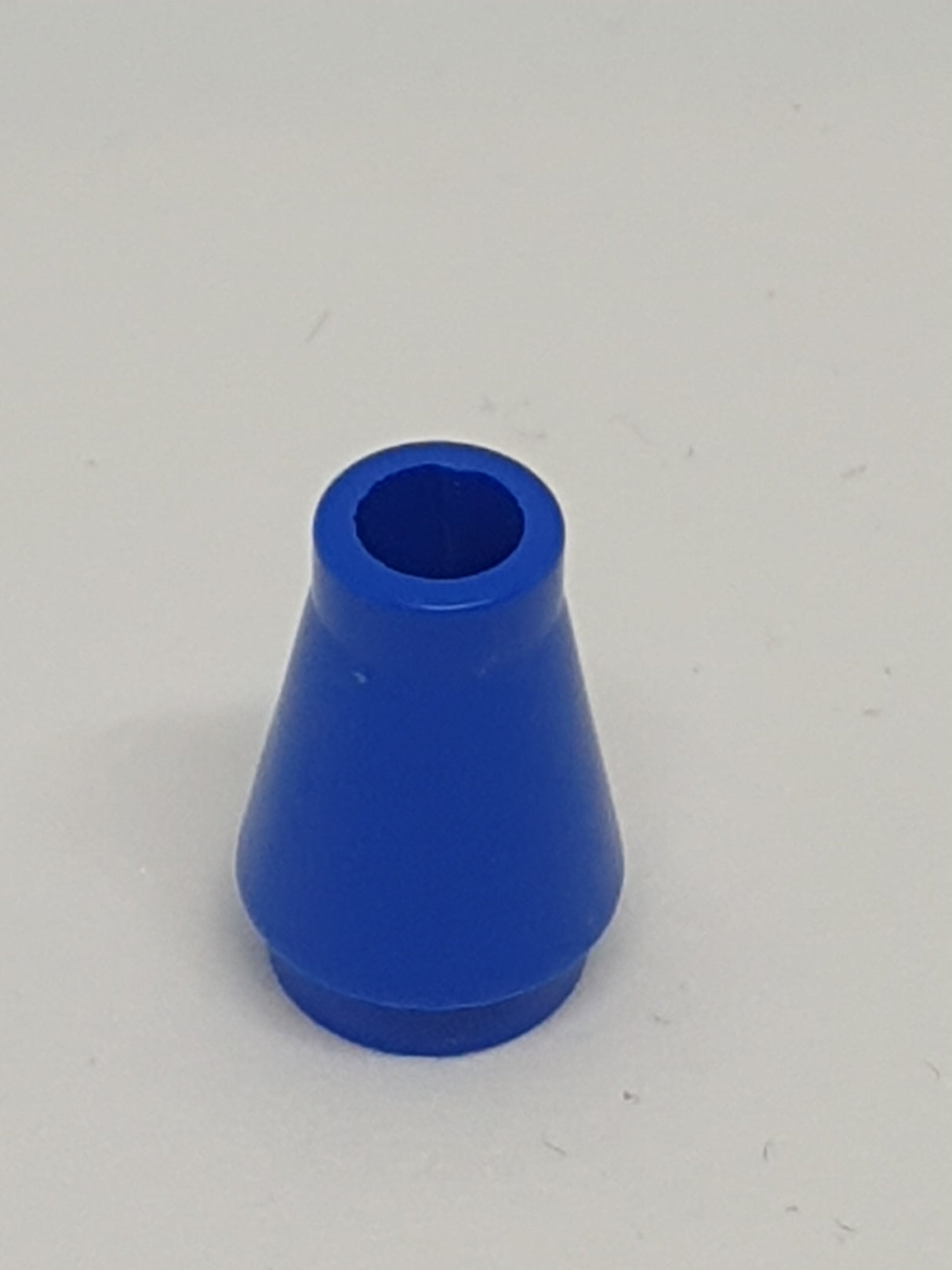 1x1 Kegel ohne Rand/Nut blau