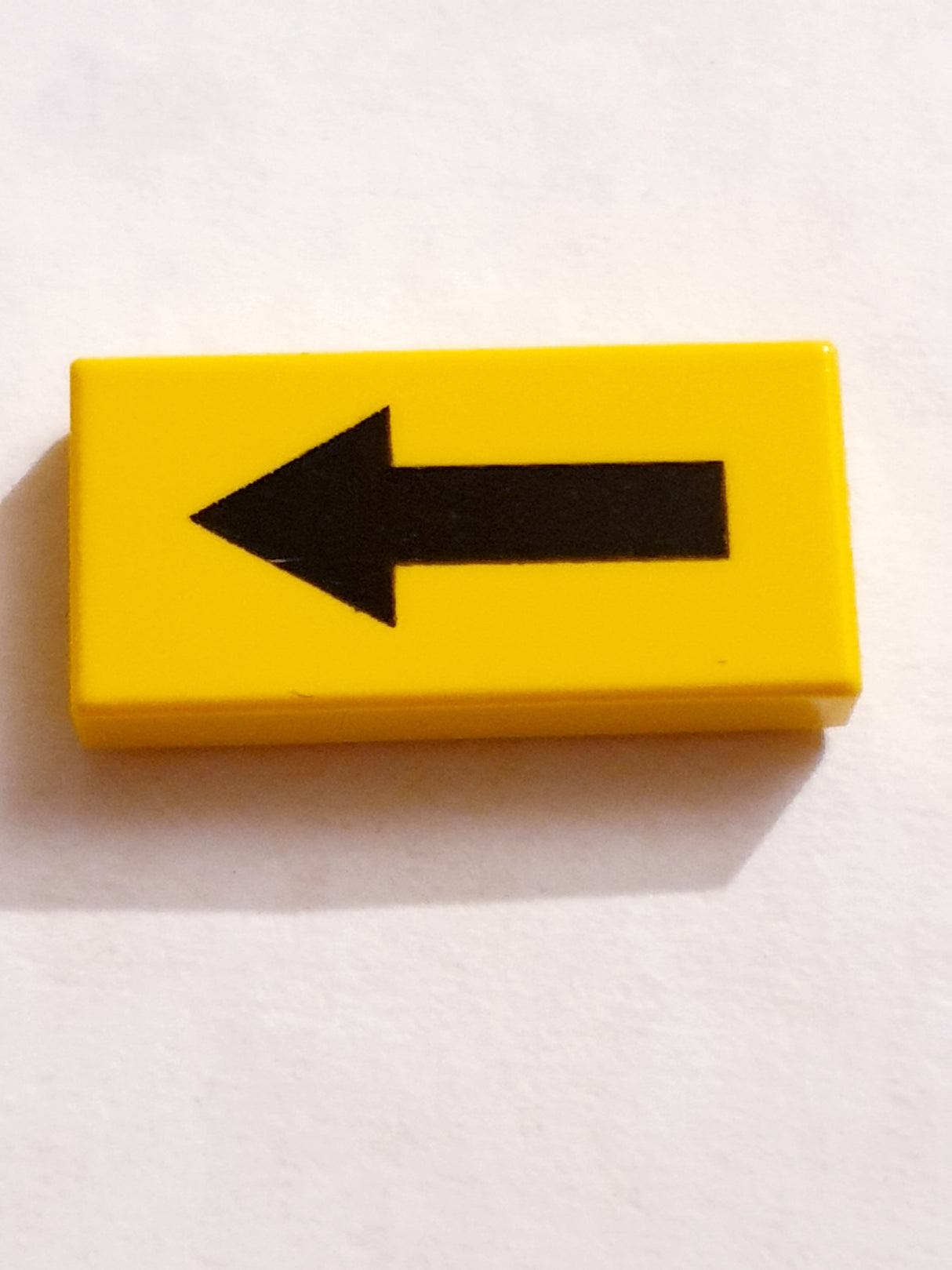 1x2 Fliese bedruckt with Arrow Long Black Pattern