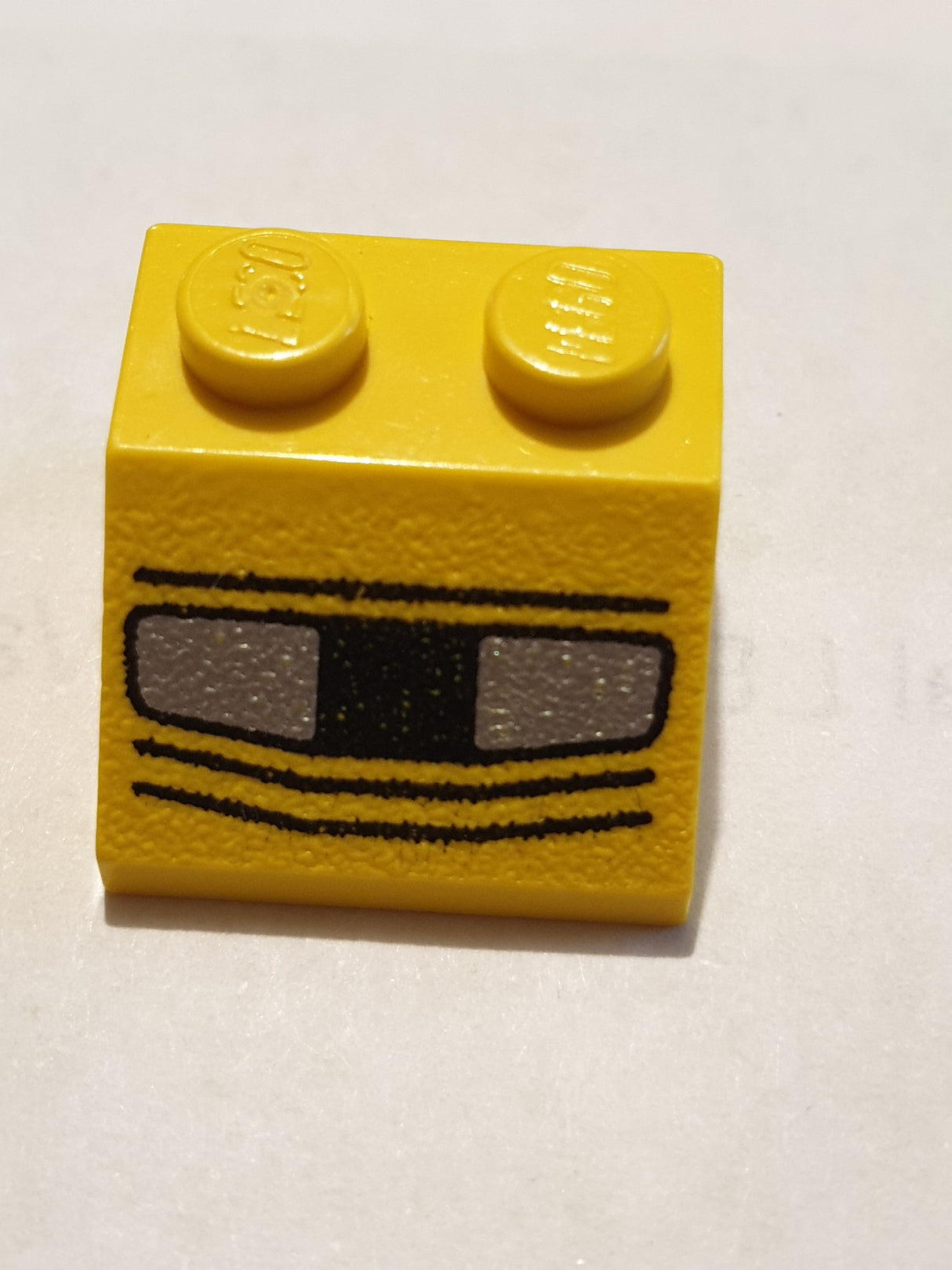 2x2 Dachstein 45° bedruckt with Headlights Pattern gelb yellow