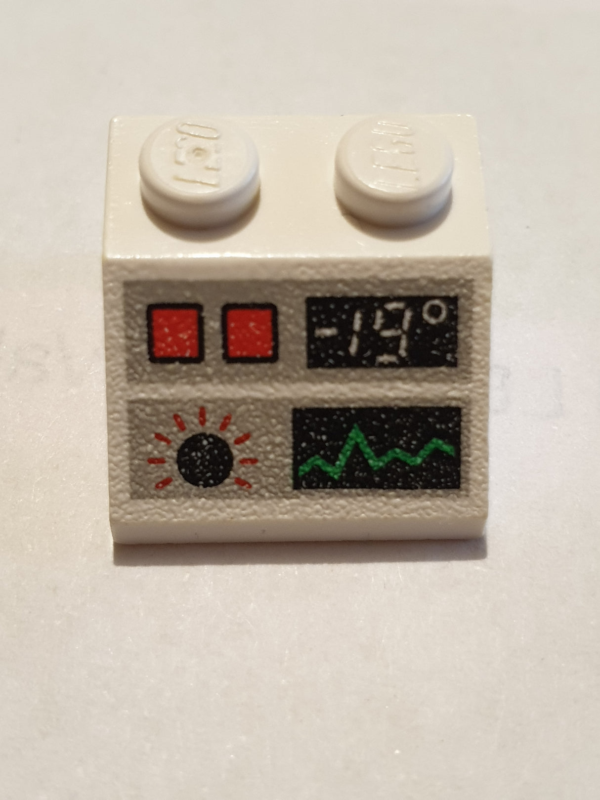 2x2 Dachstein 45° bedruckt with Monitor and -19 Pattern