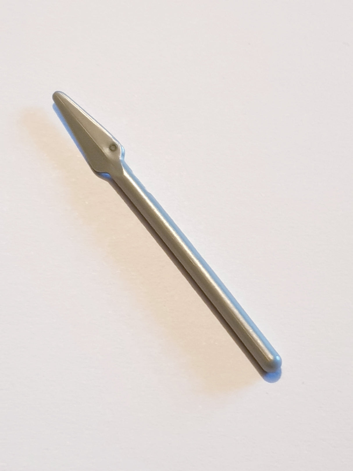 Waffe Speer Pike rundes Ende pearlsilber