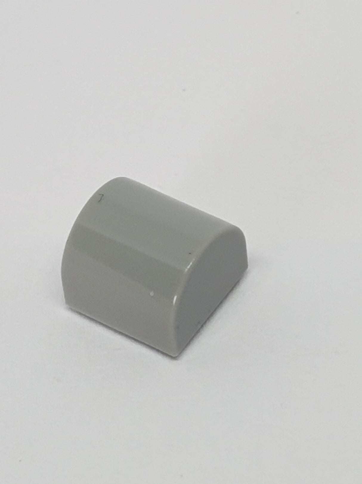 NEU 1 x 1 x 2/3 modifizierter Stein doppelt gebogen neuhellgrau