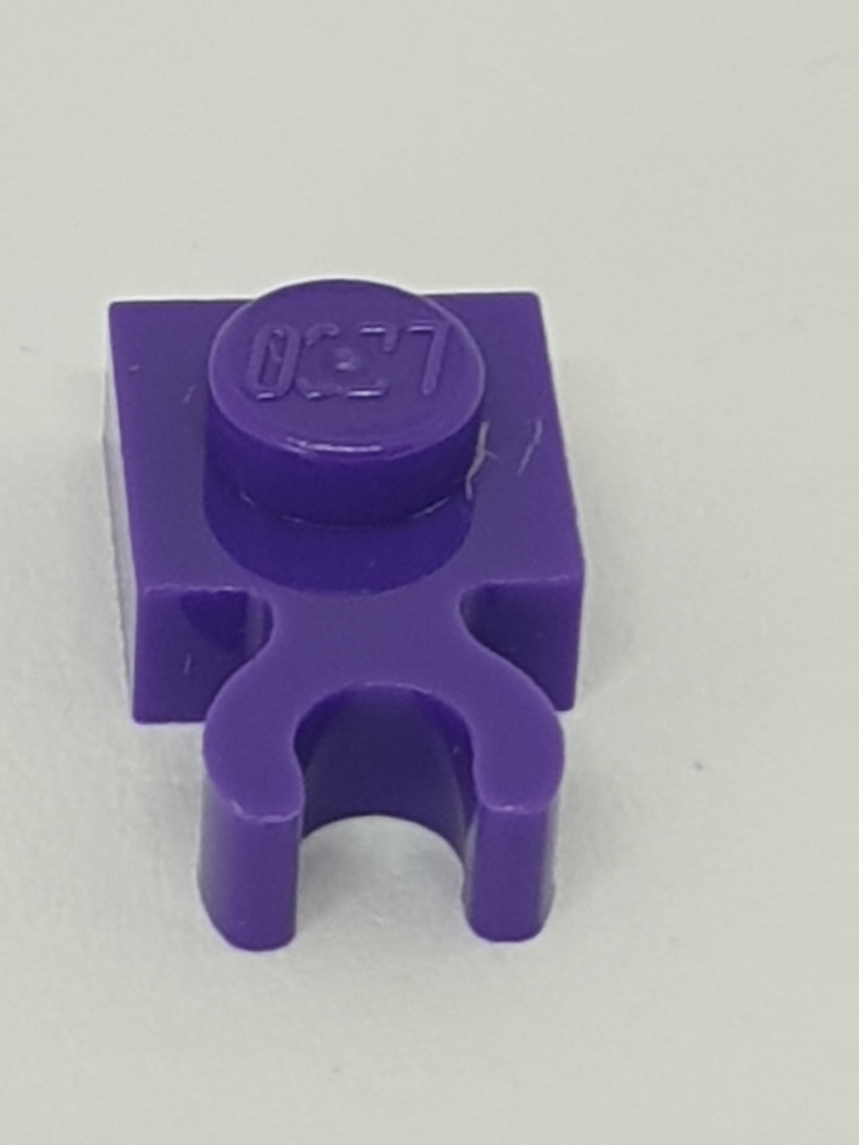 1x1 Platte mit O-Clip dick vertikal lila dark purple