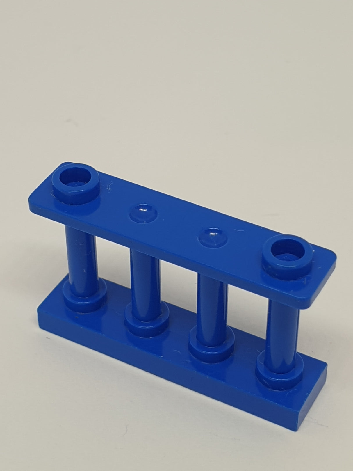 1x4x2 Zaun/Gitter mit 2 Noppen blau