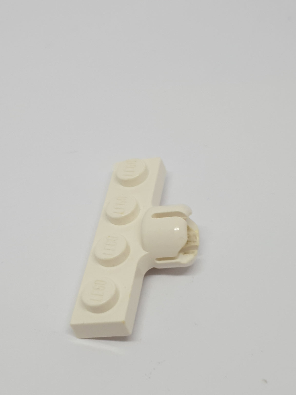 1x4 modifizierte Platte mit Buchse 4 Slots 7mm weiß white
