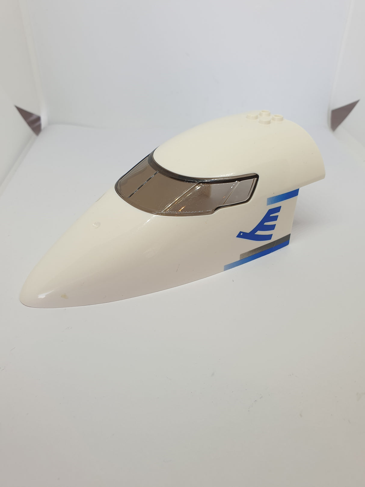 8x16x5 Flugzeugrumpf Oberseite bedruckt mit blauem Airline Vogel weiß white