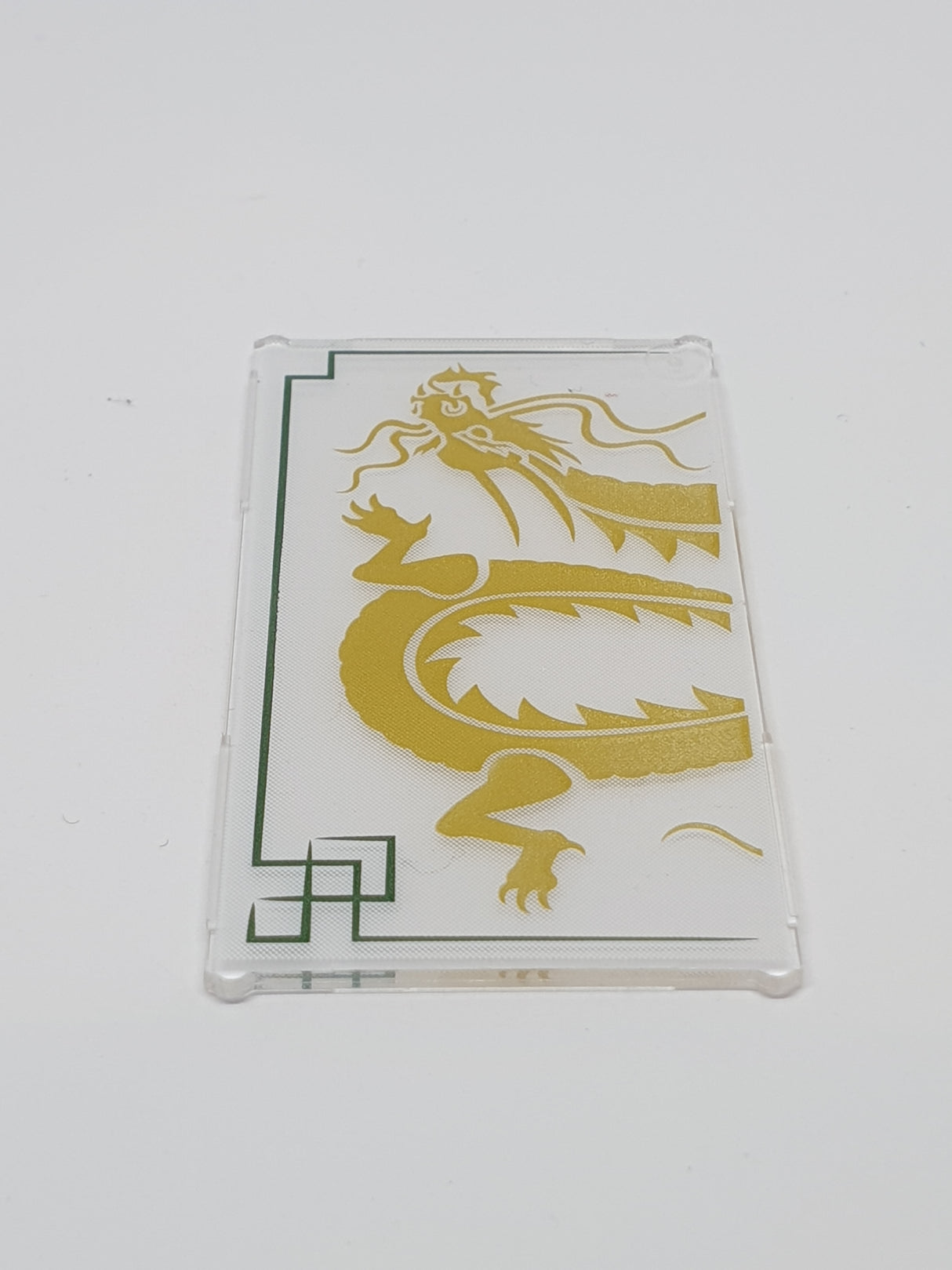 1x4x6 Fensterscheibe Fensterglas bedruckt mit Dark Green Lines and Gold Dragon Head and Midsection on White Background Pattern transparent weiß trans clear