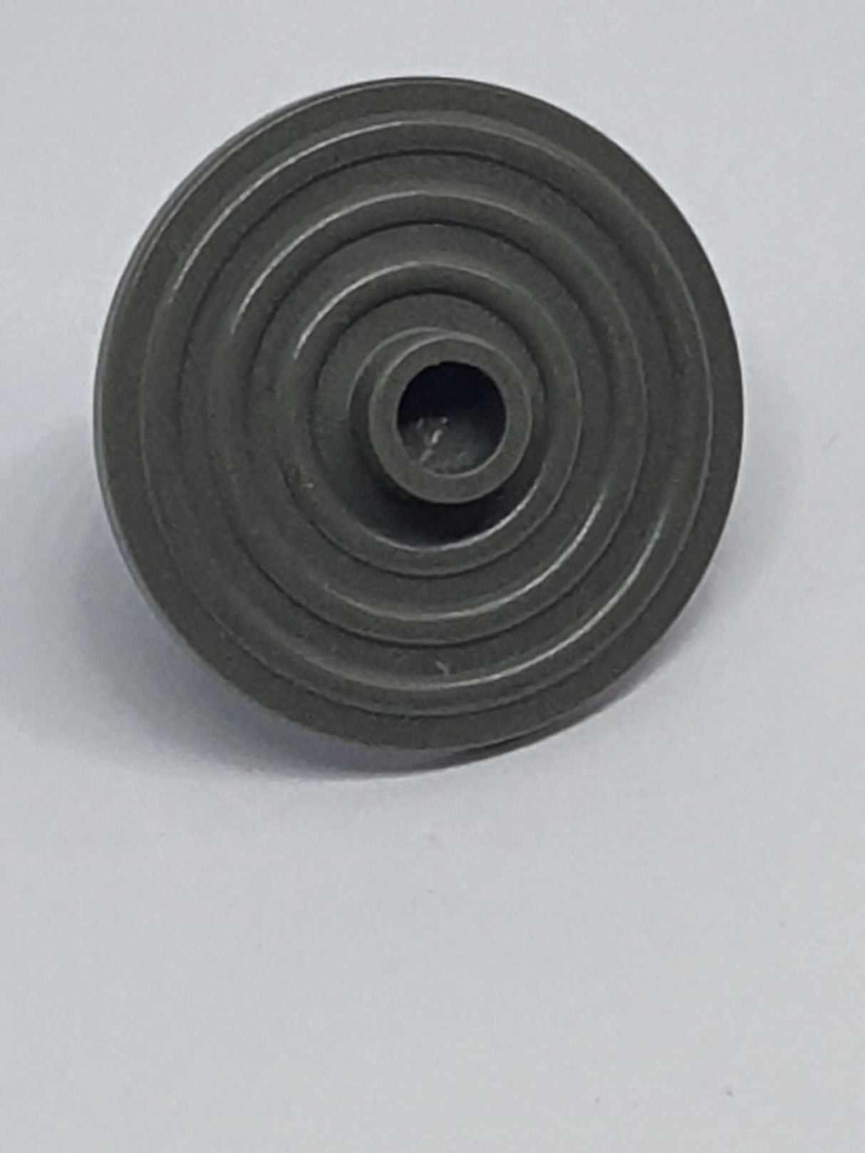 Minifigur Schild rund mit Noppe altdunkelgrau dark gray