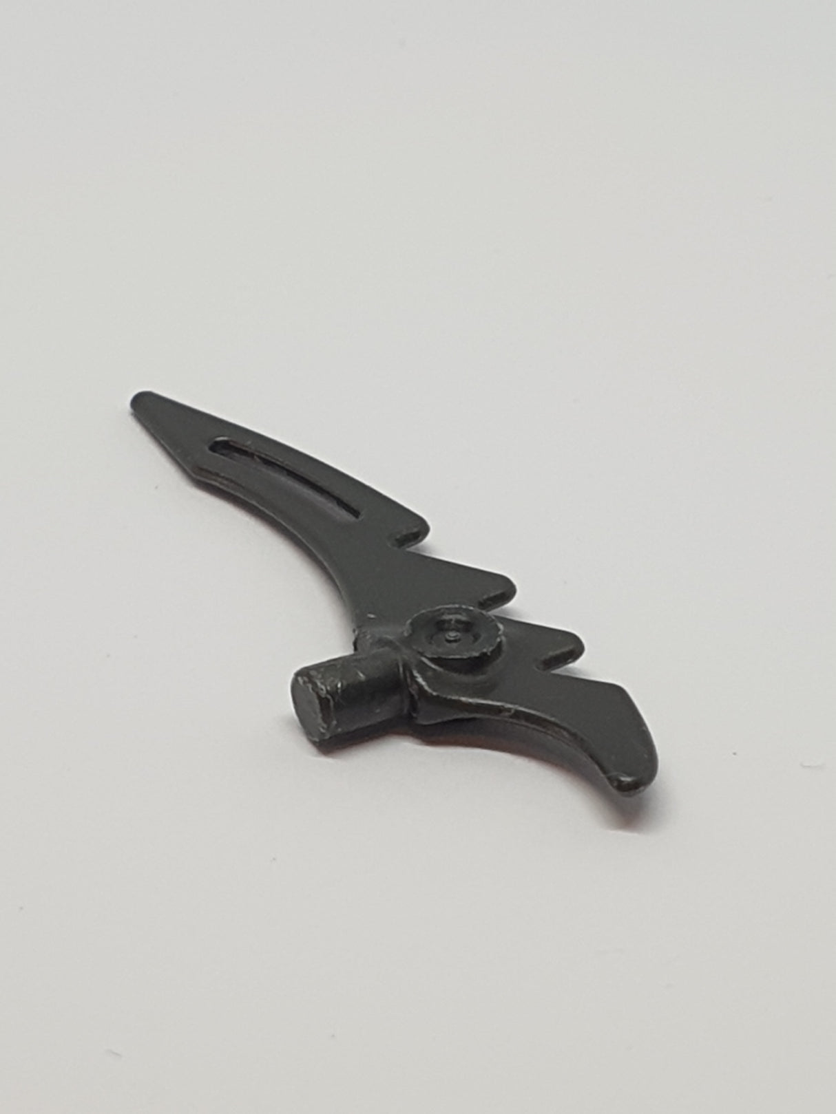 Minifig, Waffe Klinge 5M mit sichelförmiger Klinge, titan pearl dark gray