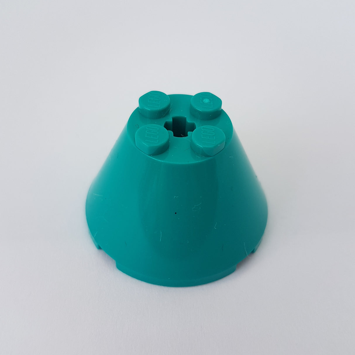 4x4x2 Kegel Konus mit Kreuzloch türkies Dark Turquoise