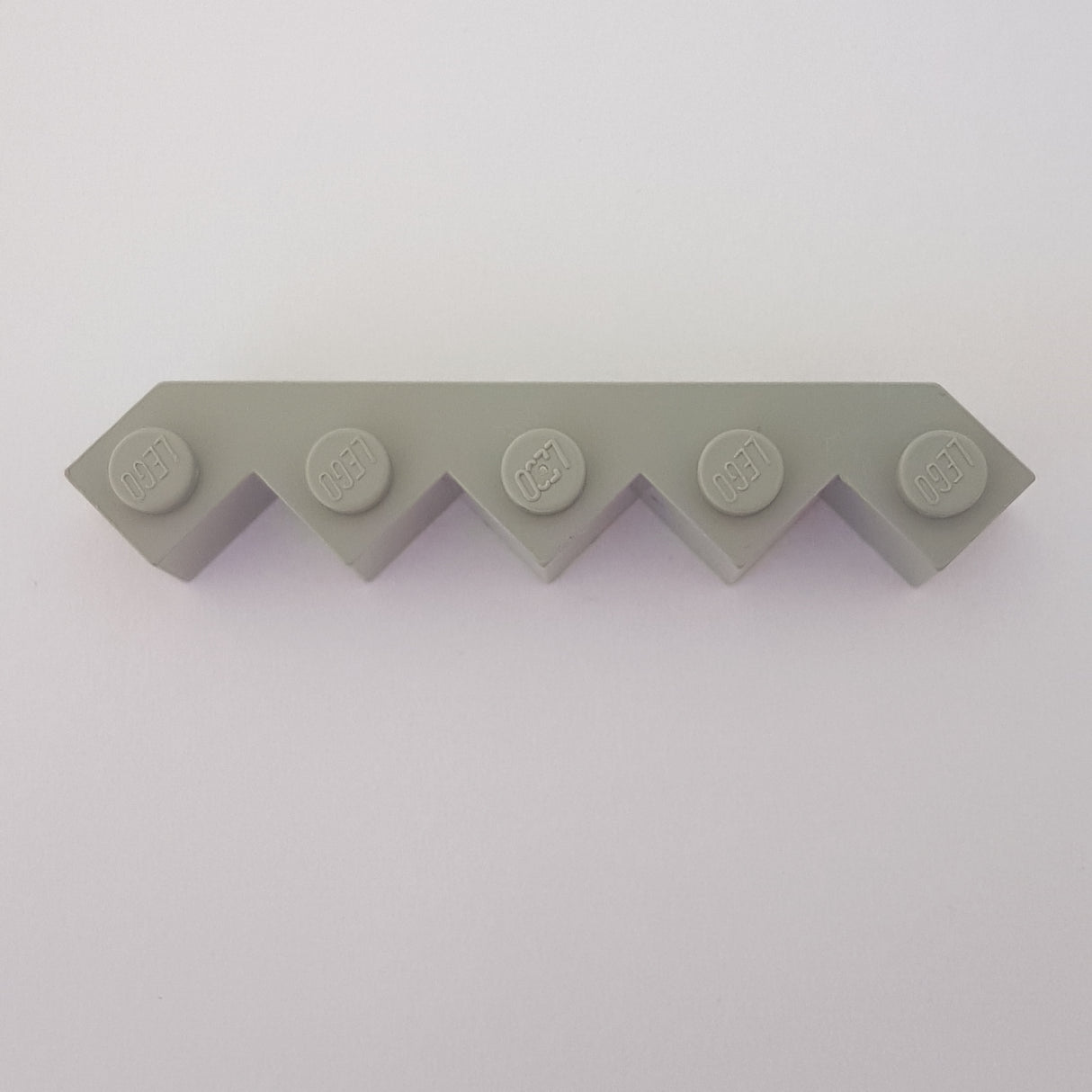 5x5 Eckstein facettiert althellgrau light gray