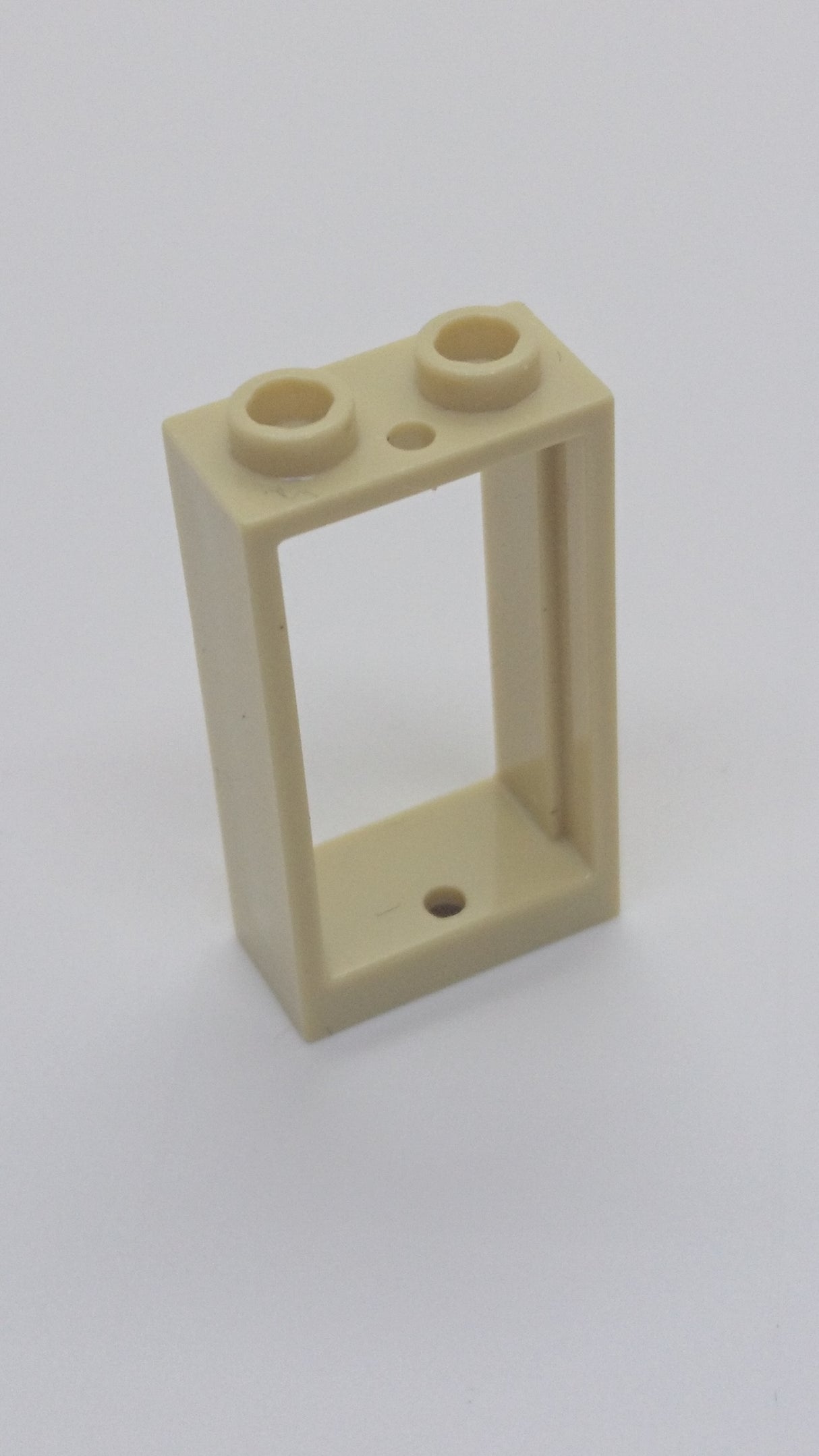 1x2x3 Fensterrahmen beige tan
