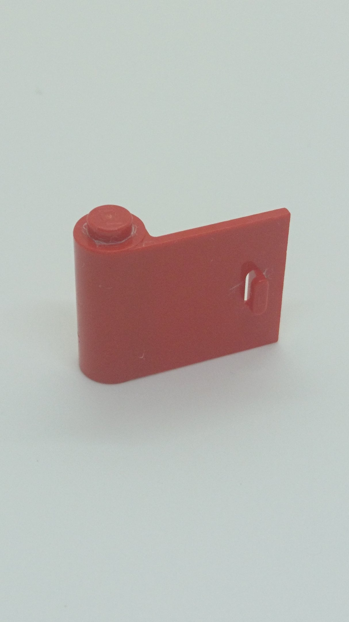 1x3x2 linke Tür geschlossenes Scharnier rot