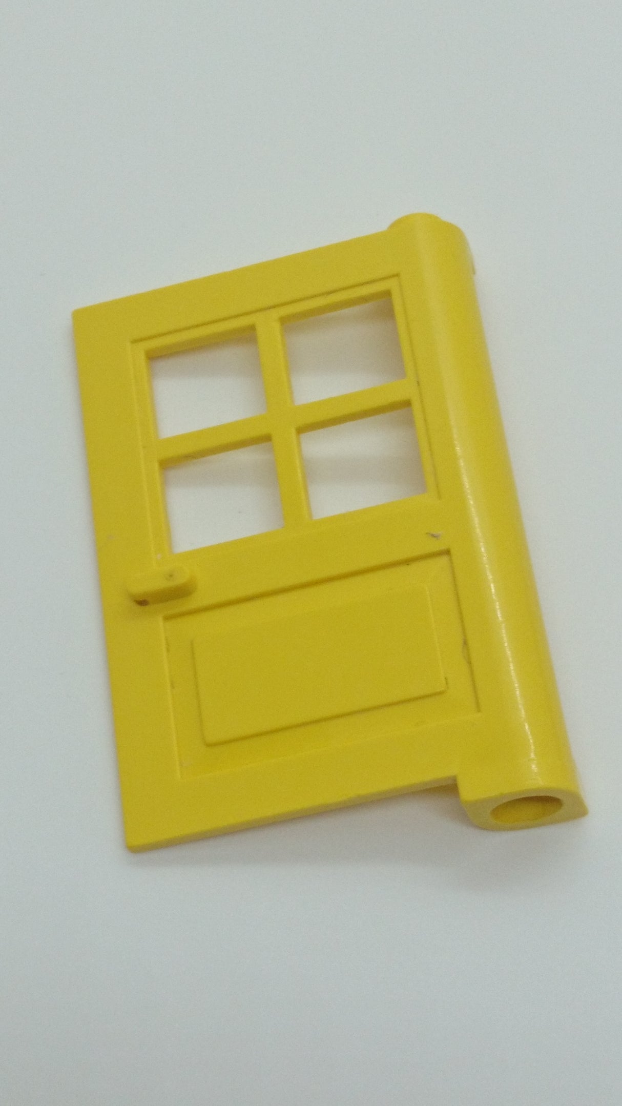 4x5 Haustür mit 4 kleinen Fenstern gelb