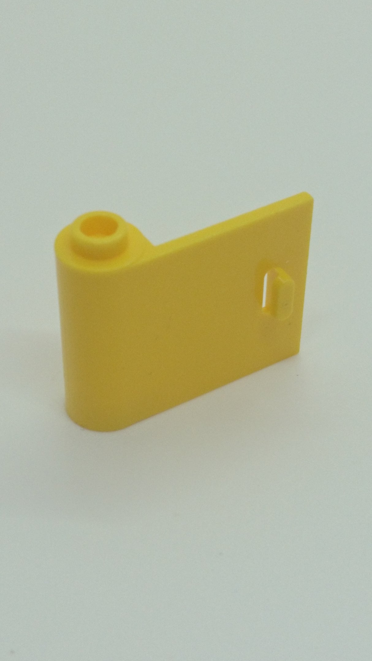 1x3x2 linke Tür offen zwischen oberem und unterem Scharnier (neuer Typ) gelb