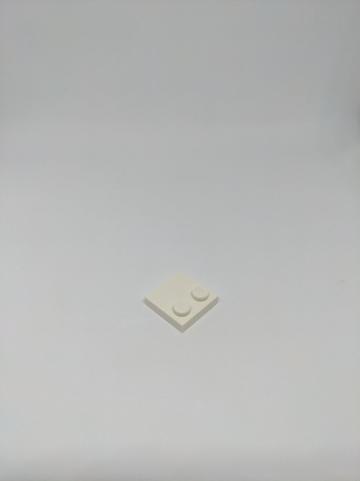 2x2 modifizierte Fliese mit 2 Noppen auf der Seite weiß white