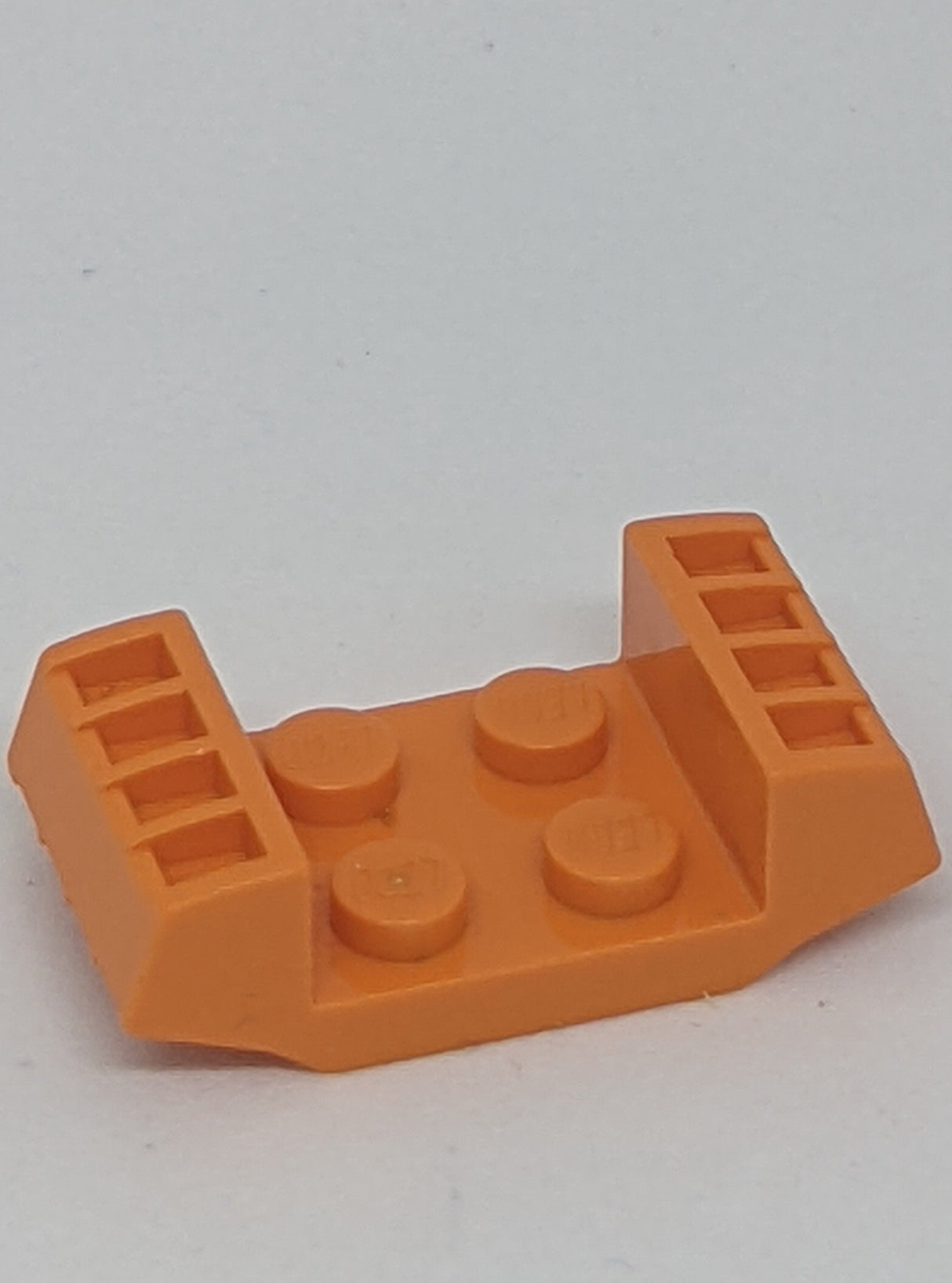 2x4 Motor mit Rillen orange