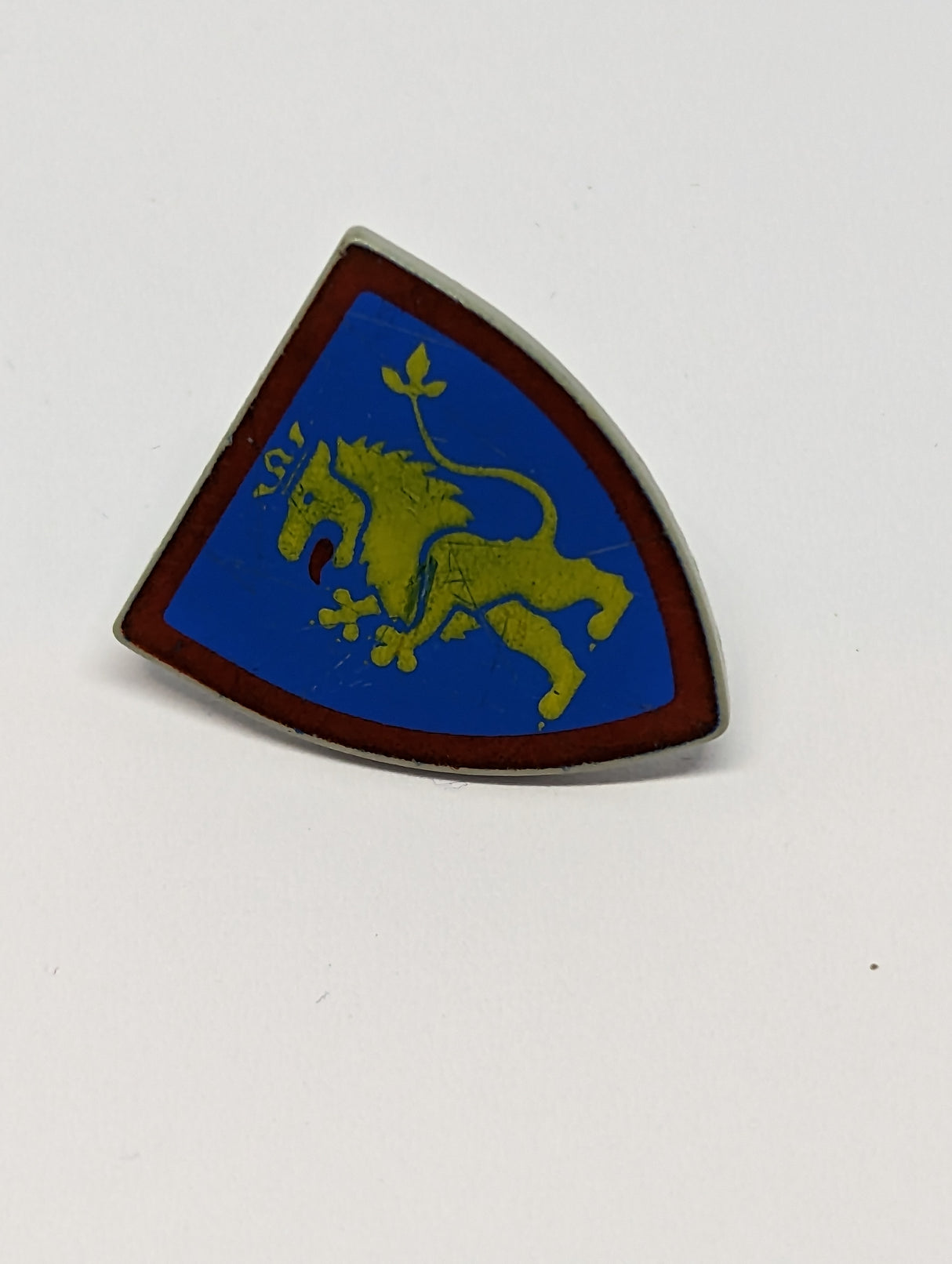Schild bedruckt Triangular with Yellow Lion Standing on Blue Background with Red Border Pattern Pattern althellgrau light gray