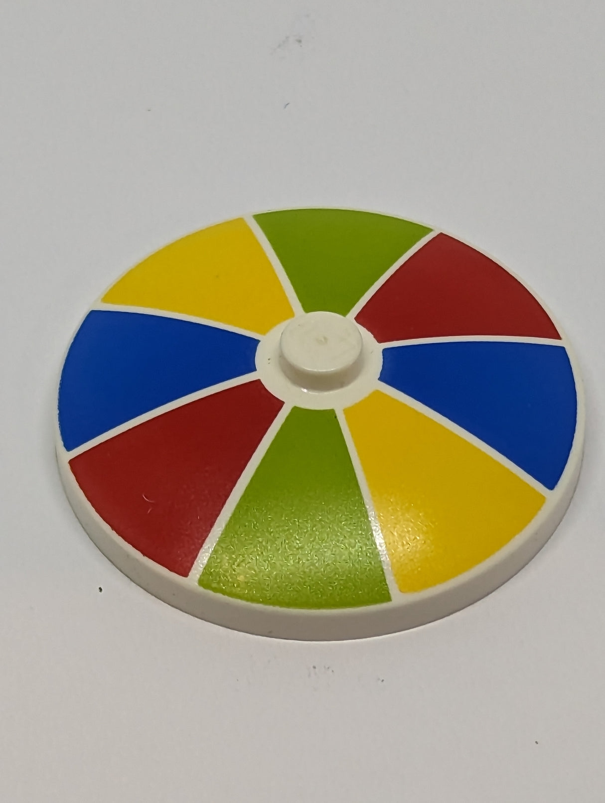 4x4 Satschüssel Ø32x6,4 bedruckt with Solid Stud with Red, Blue, Yellow, and Lime Stripes Pattern weiß white