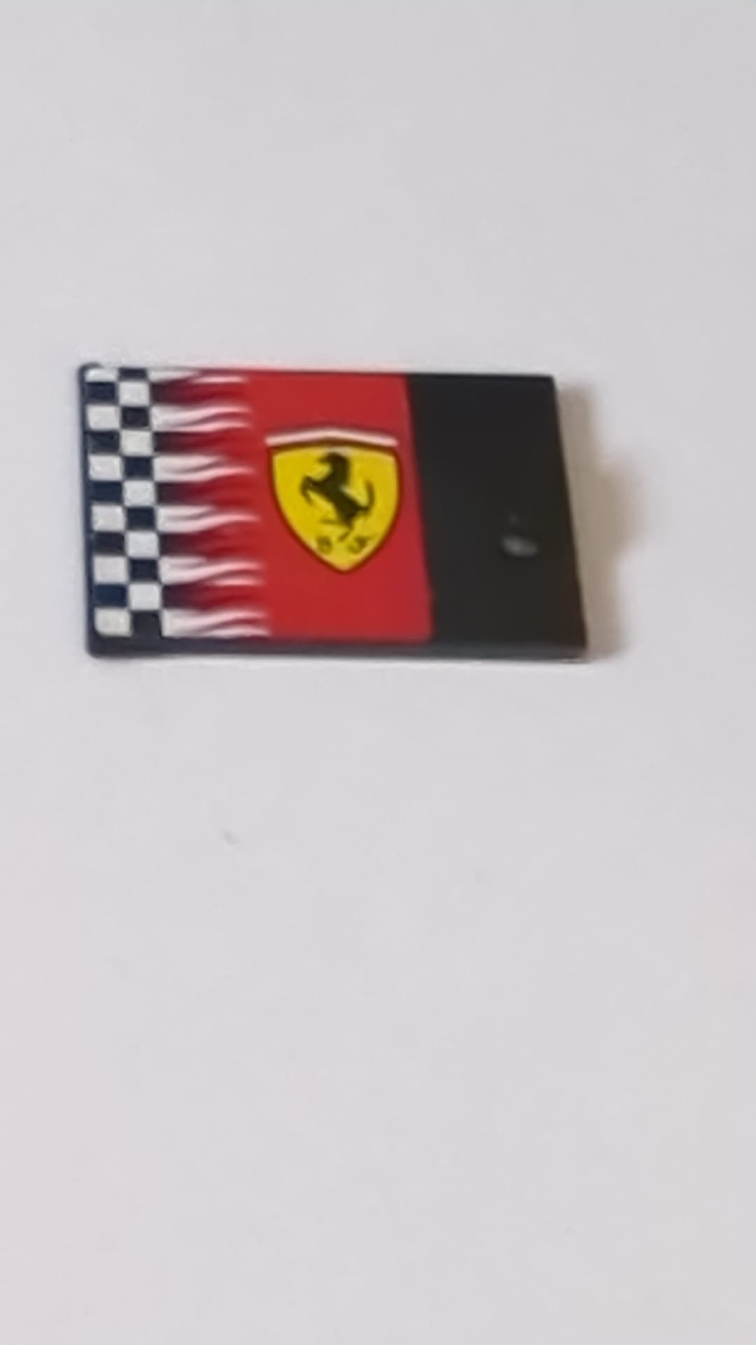 2x3x2 Behälter/Schrankelement mit Türen, Motiv „Zielflagge und Ferrari-Logo“ (links, Aufkleber) – Sets 8144 / 8185 schwarz