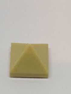 NEU Steigung 45 1 x 1 x 2/3 Convex Pyramide beige