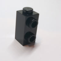 1x1x1 2/3 modifizierter Stein mit Noppen an einer Seite schwarz black