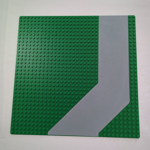 32x32 Grundplatte mit Auffahrt uni grün green