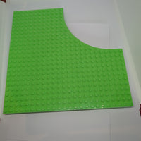 24x24 Stein / Platte mit Bogen Ausschnitt 12x12 helles medium grün medium green