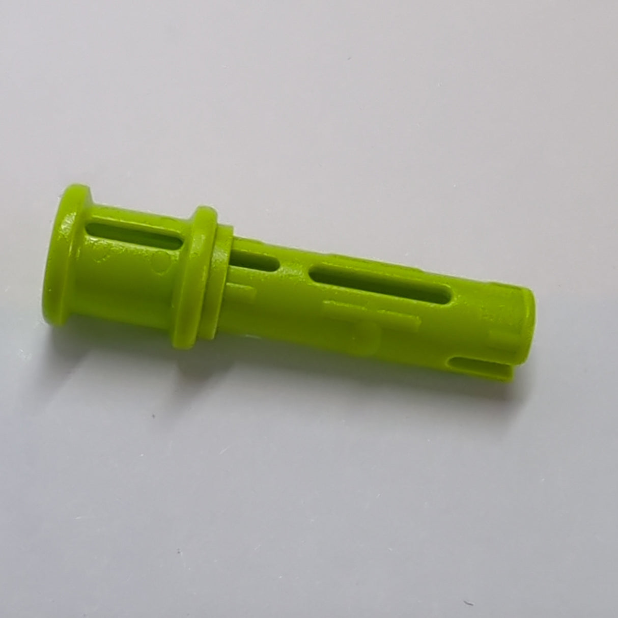 NEU Technik, Pin 3L mit Reibungsrillen und Stopper lindgrün