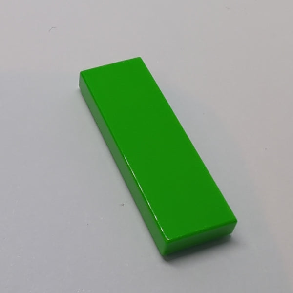 NEU Tile 1x3 mediumgrün bright green
