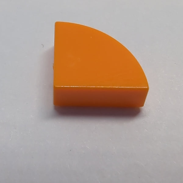 NEU Tile, Round 1x1 Quarter orange orange