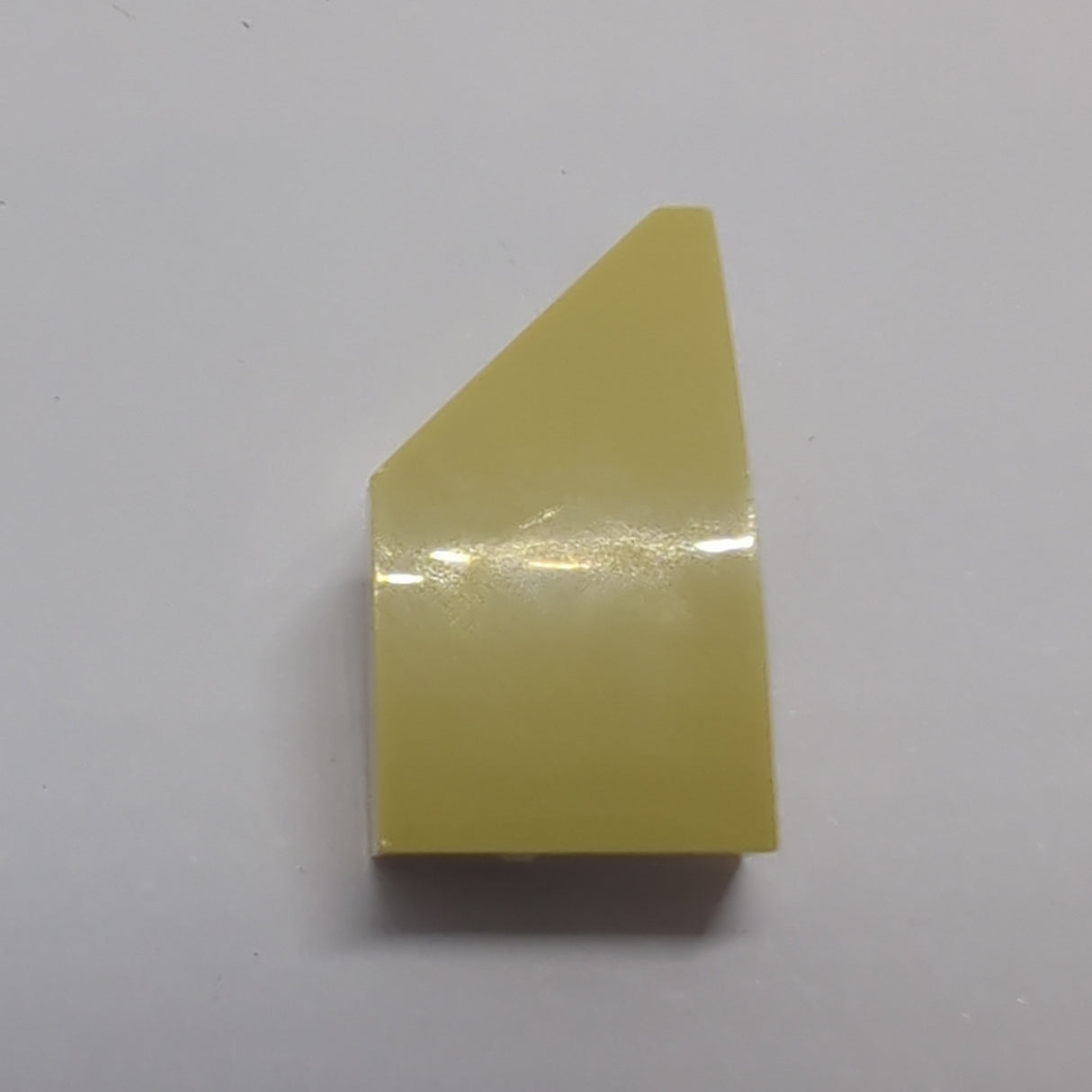 NEU Fliese gebogen Keil 2x1x2/3 Links beige